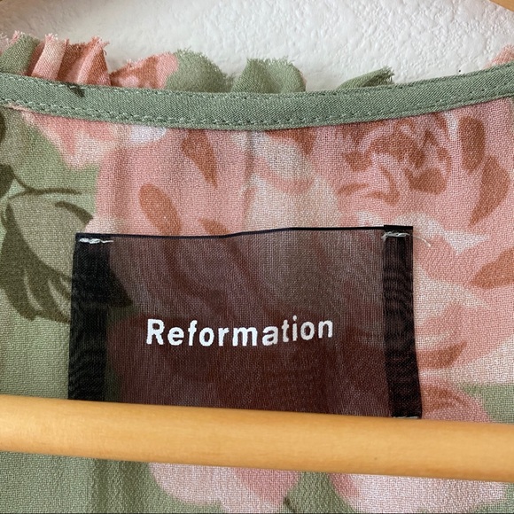 🎉2X HOST PICK 🎉REFORMATION Gwenyth Wrap dress - Picture 10 of 16